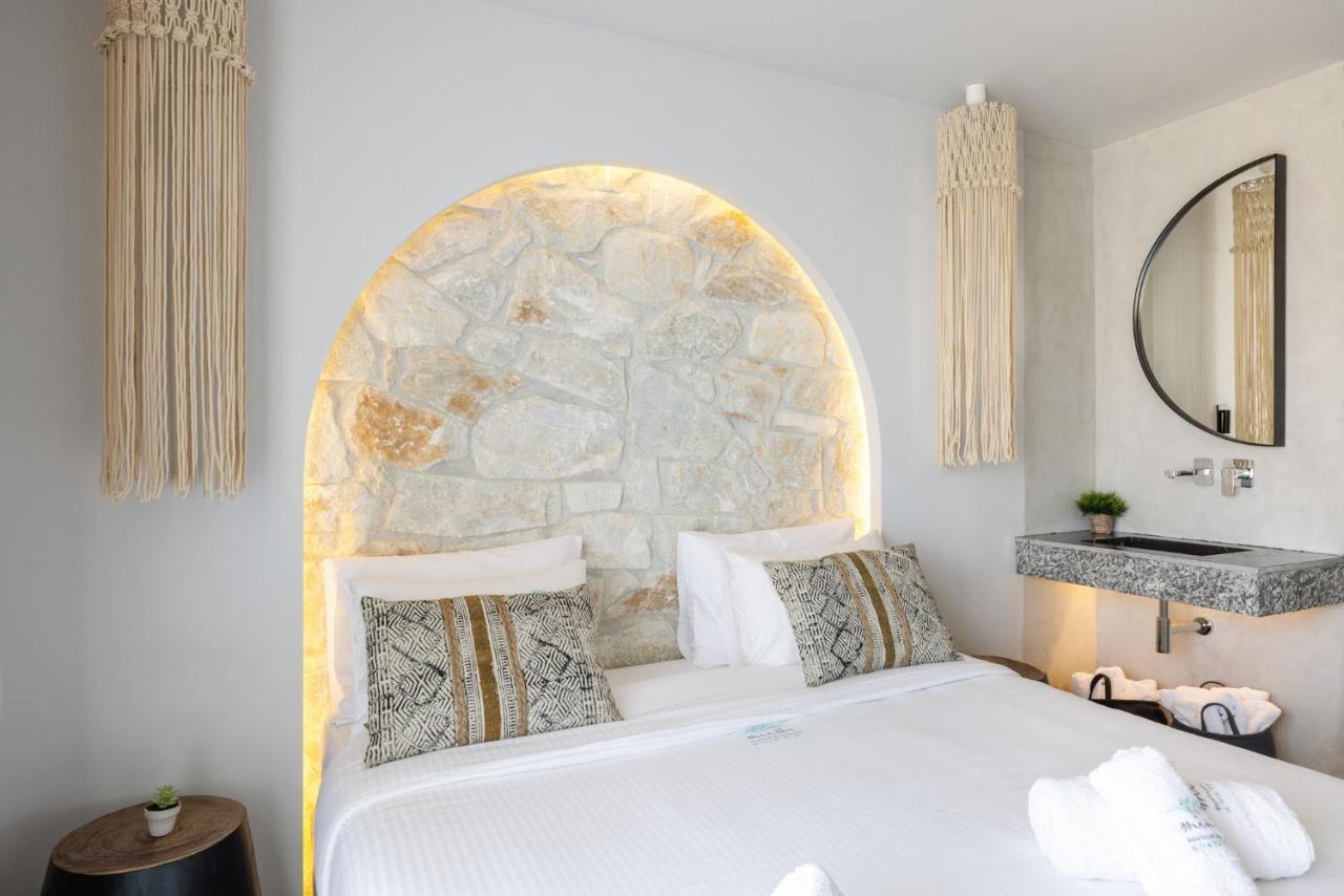 Amalthia Luxury Suites Полихроно Екстериор снимка